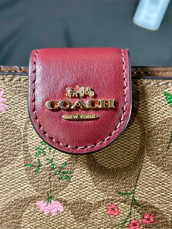 Coach Handbags - NWT COACH C8730 Medium Corner Zip Wallet Signature Canvas Wildflower Floral New